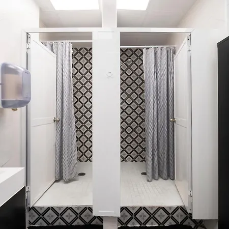 Youth By Feetup * Valencia