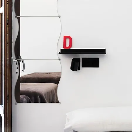 Hostal Youth By Feetup