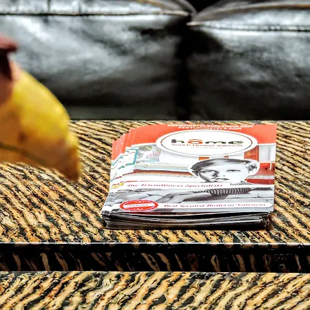 Youth By Feetup Valencia