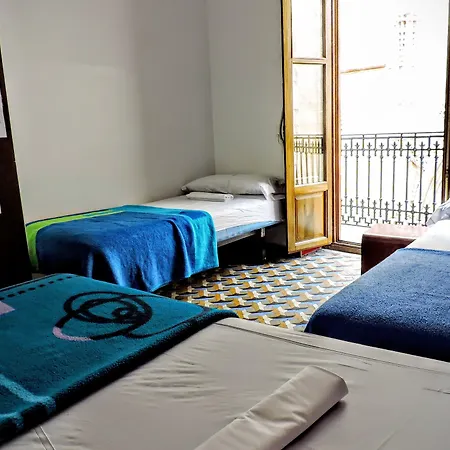 Youth By Feetup Valencia