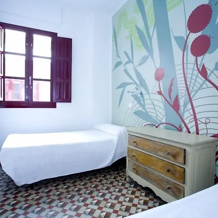 Youth By Feetup Valencia