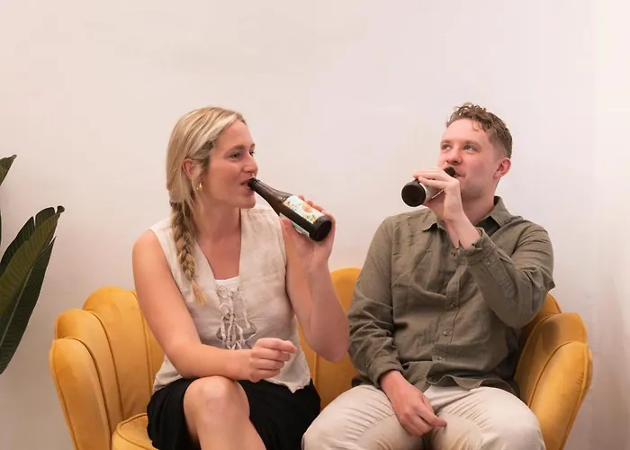 Hostel Youth By Feetup Valensiya