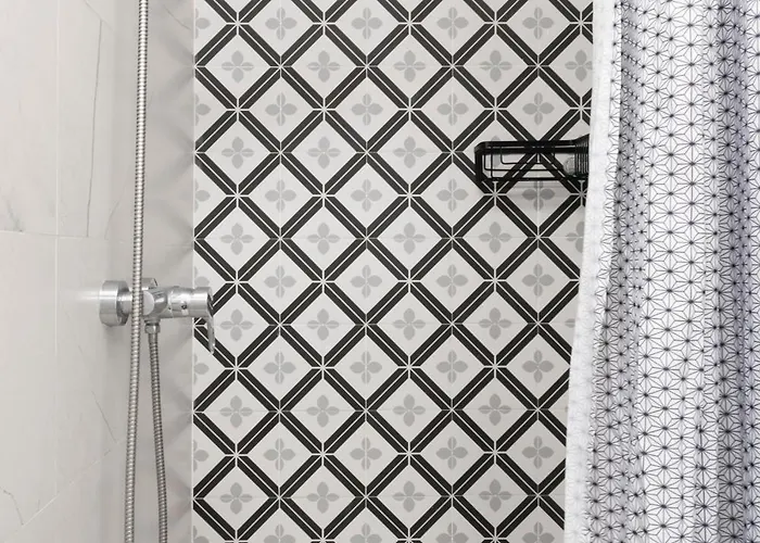 Youth By Feetup * Valensiya