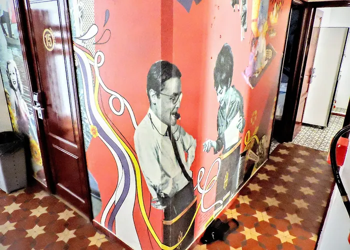 Youth By Feetup Hostel