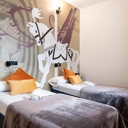 Youth By Feetup Valencie