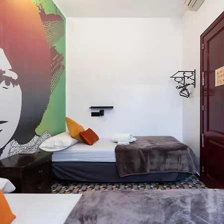 Youth By Feetup Hostel