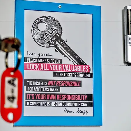 Hostel Youth By Feetup